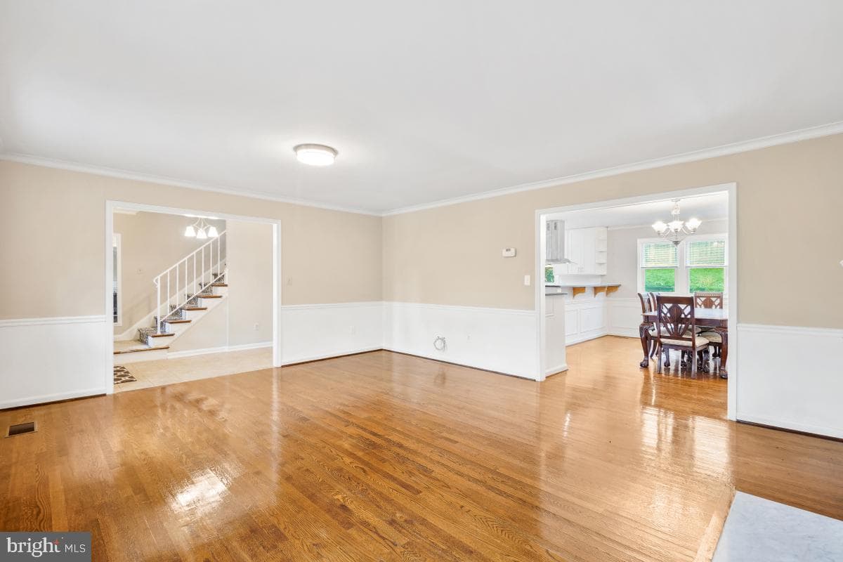 6871 Churchill Road photo 6