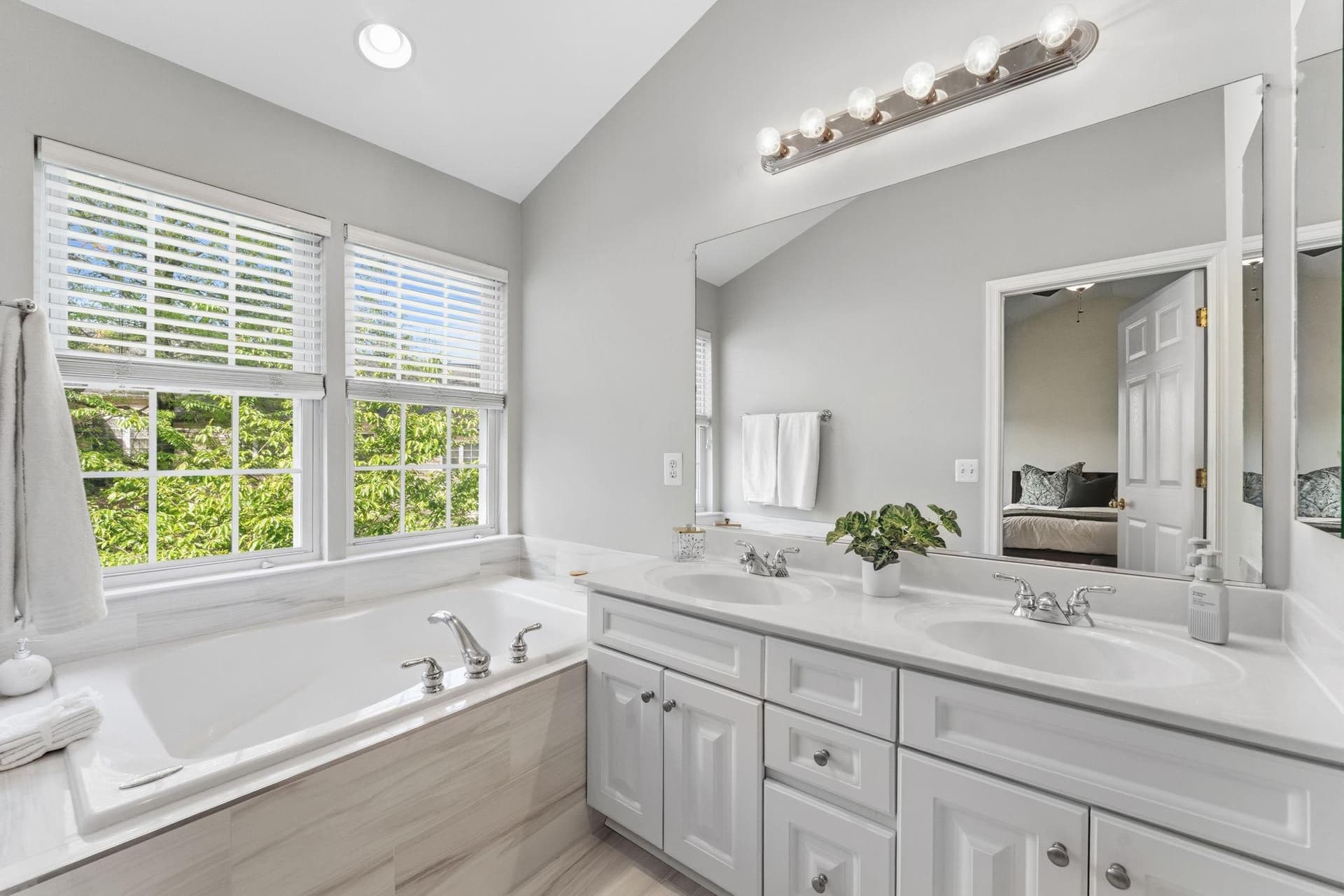4176 Lower Park Drive photo 24