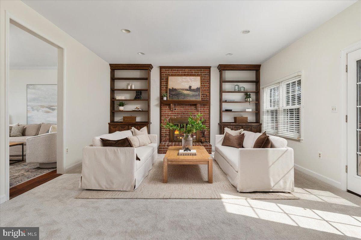 1607 Sereno Court photo 9