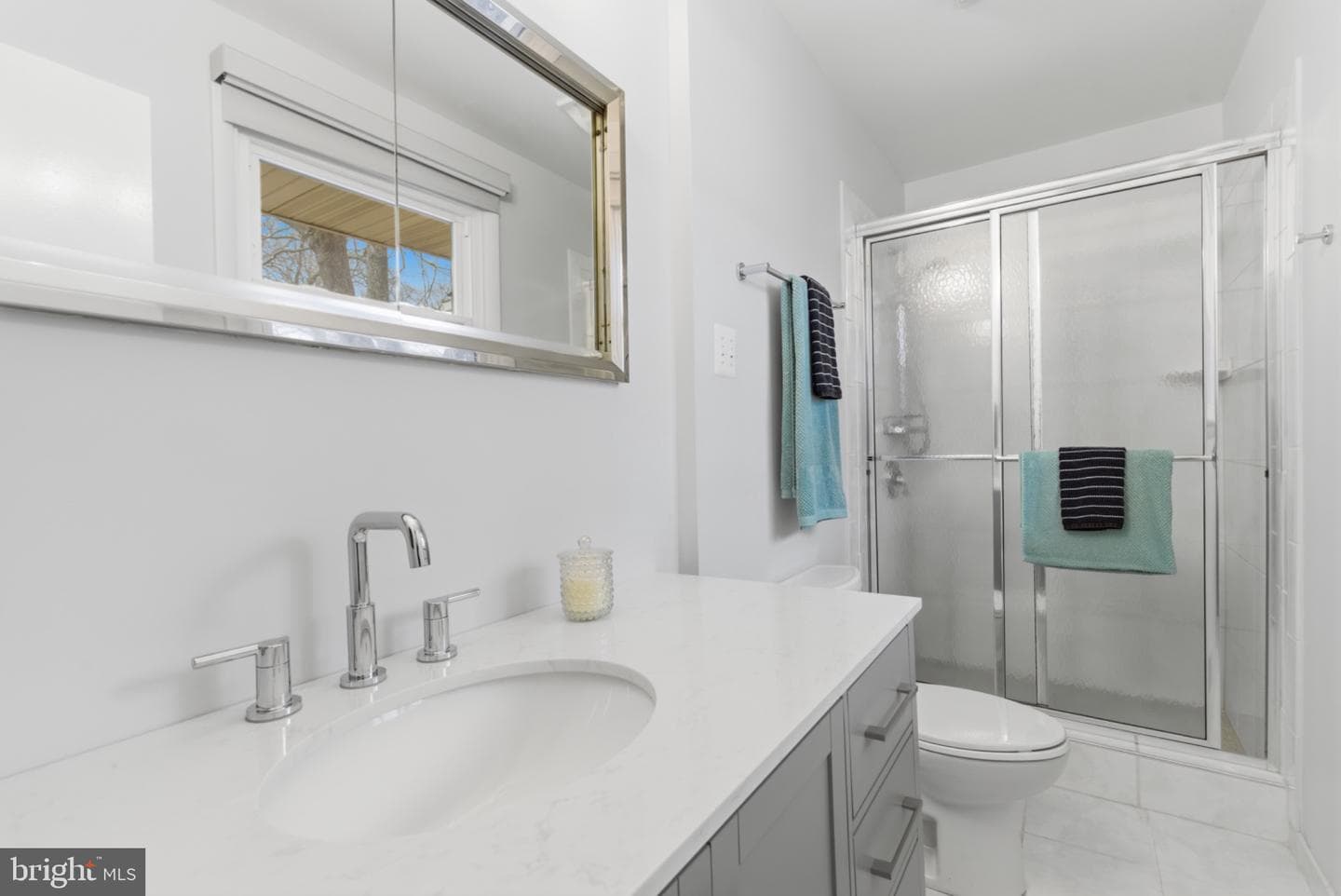 2410 Drexel Street photo 20