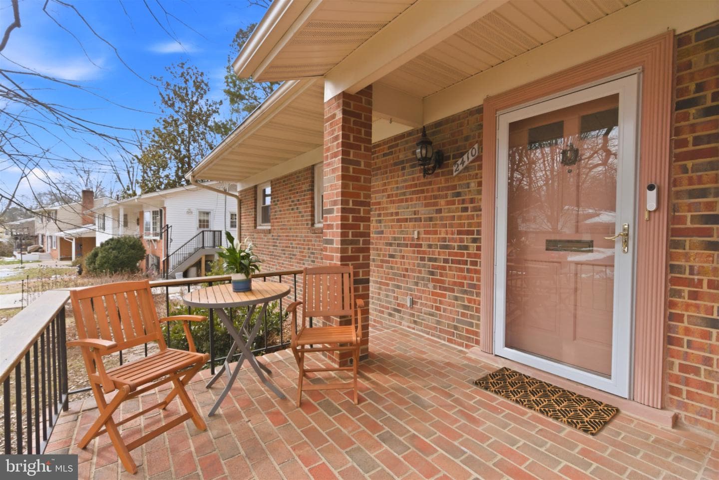 2410 Drexel Street photo 3