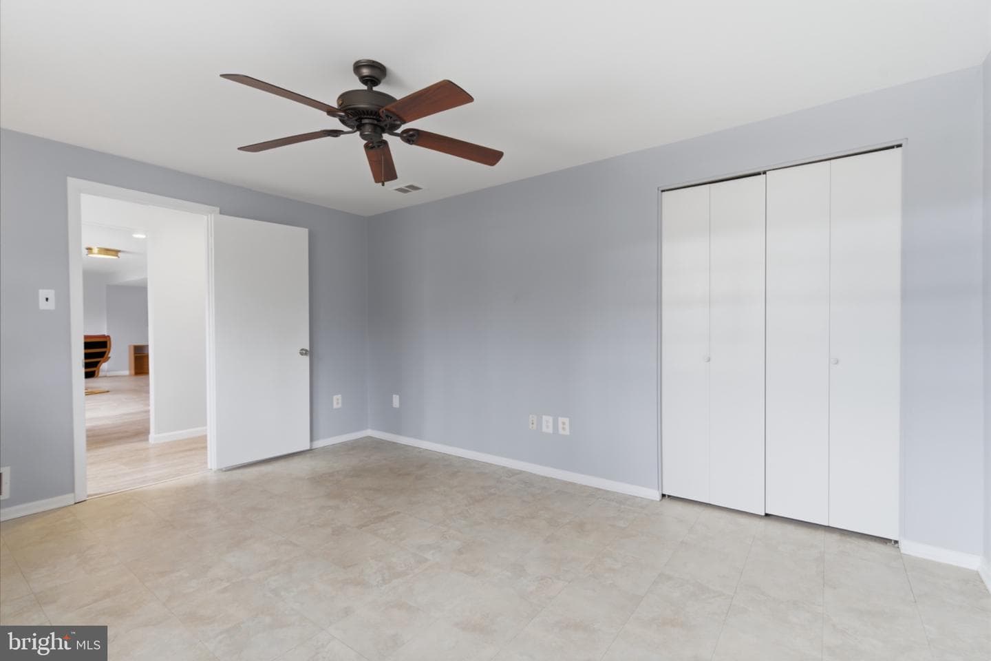 2410 Drexel Street photo 33