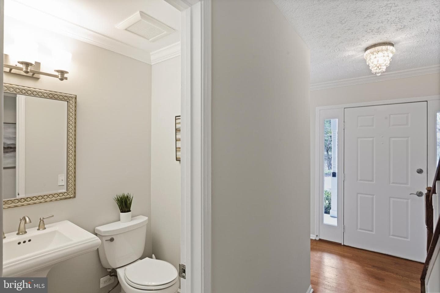 1322 Quail Ridge Drive photo 4