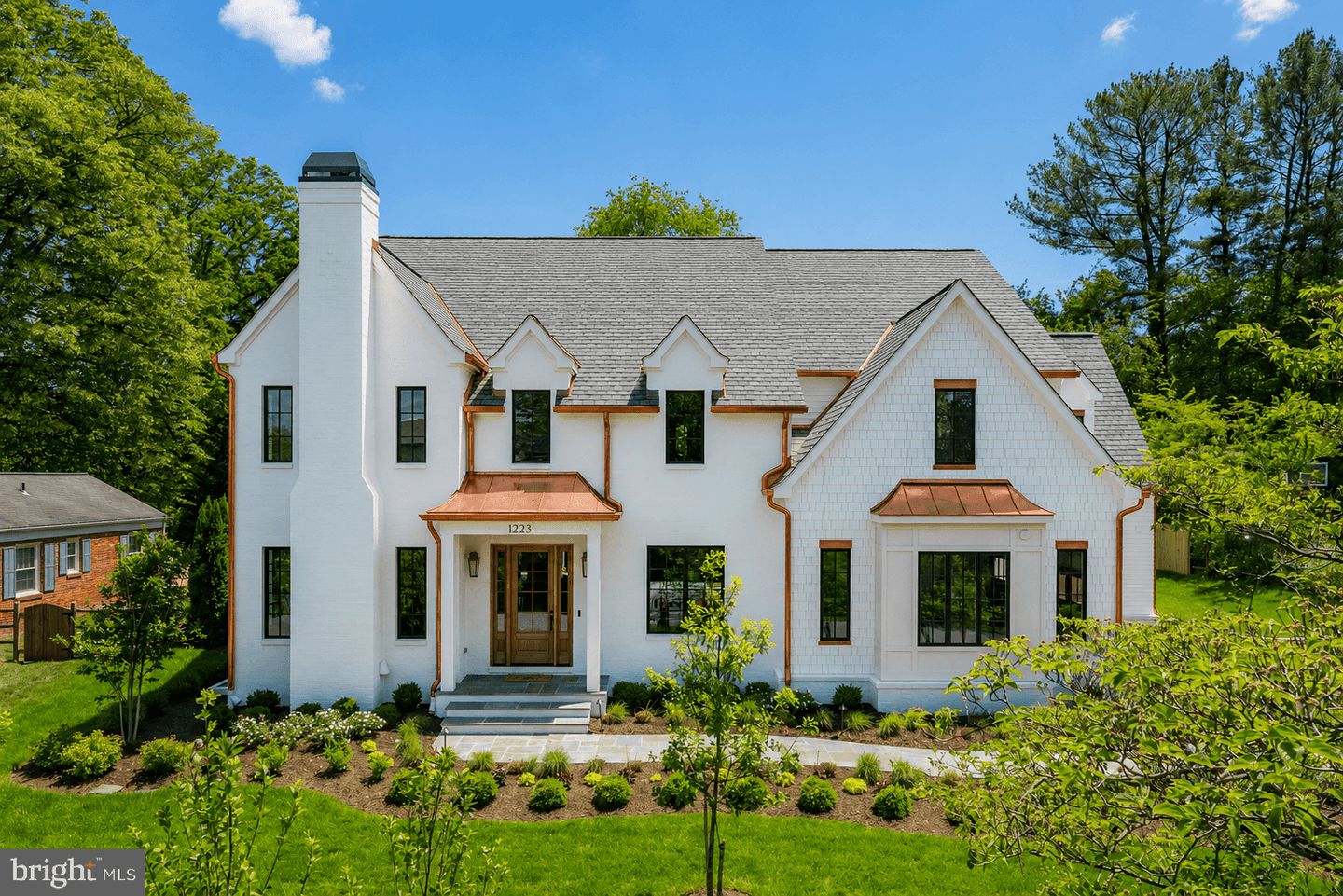 1223 Somerset Drive photo 1