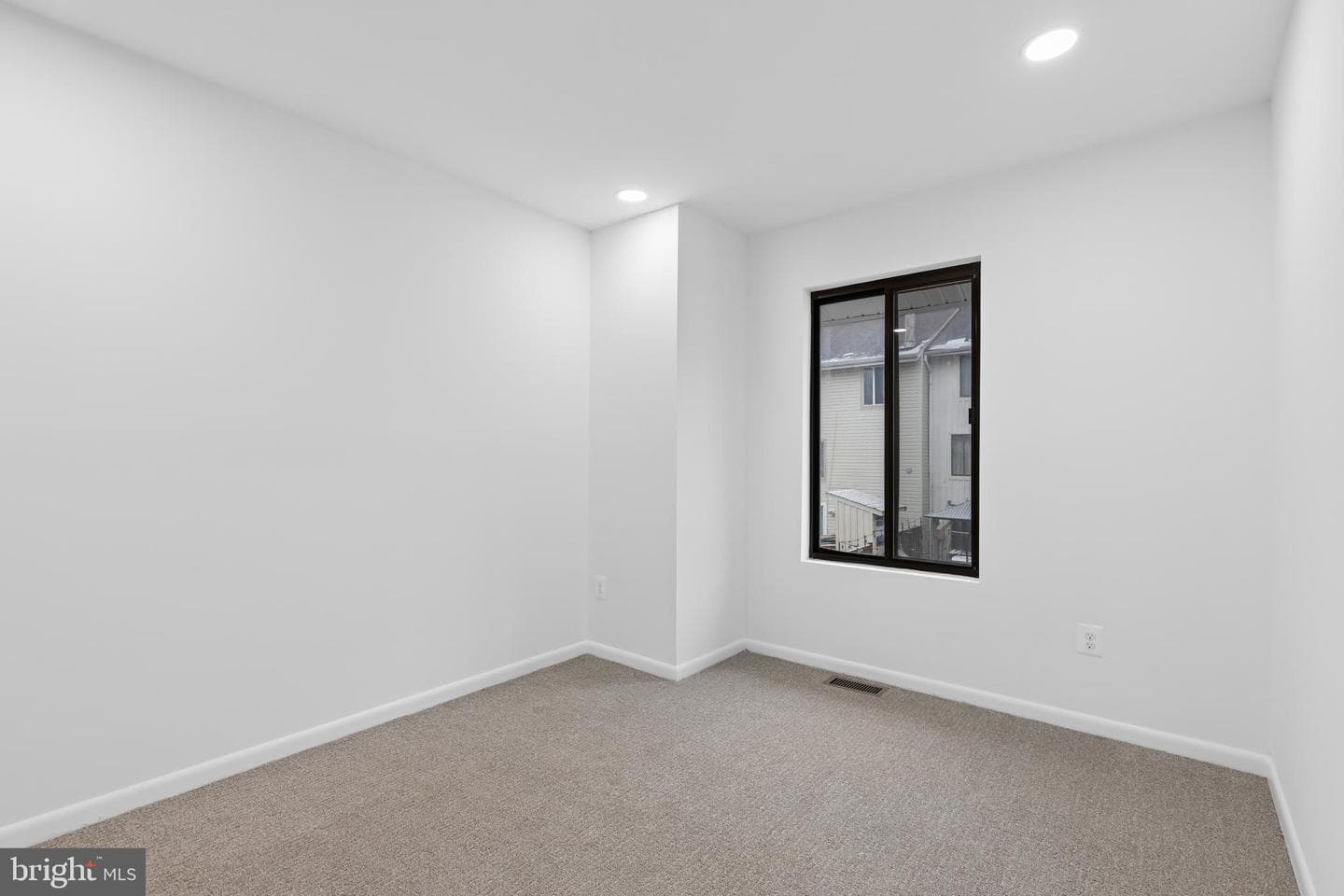 2206 Frear Place photo 25