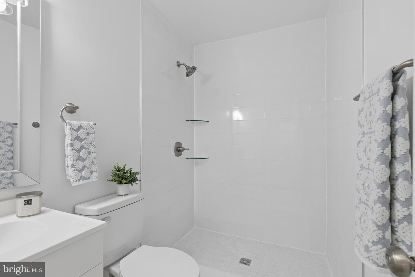 2206 Frear Place photo 36