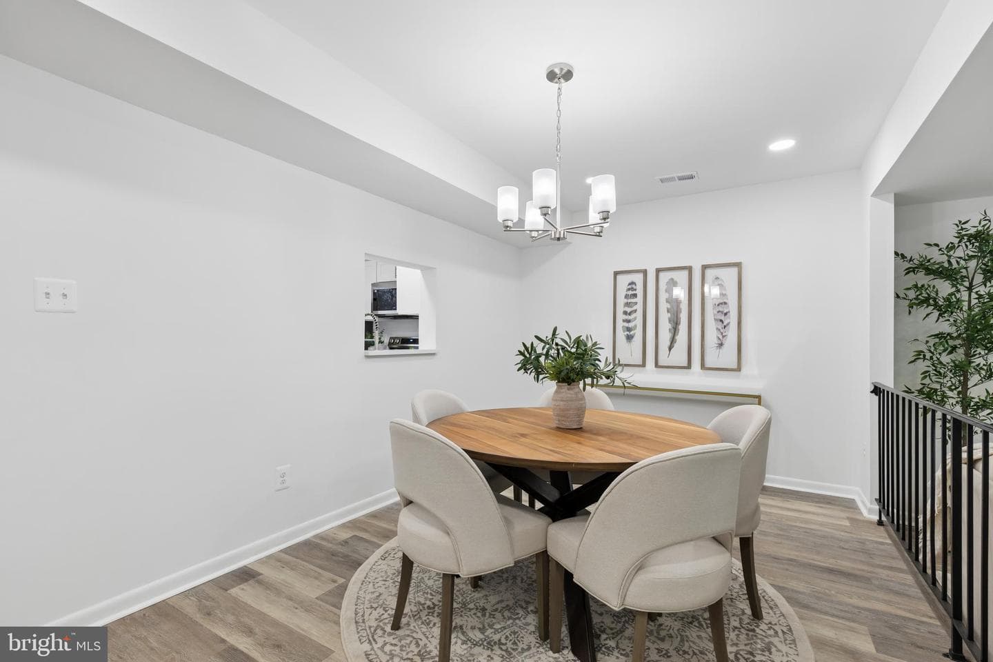 2206 Frear Place photo 8