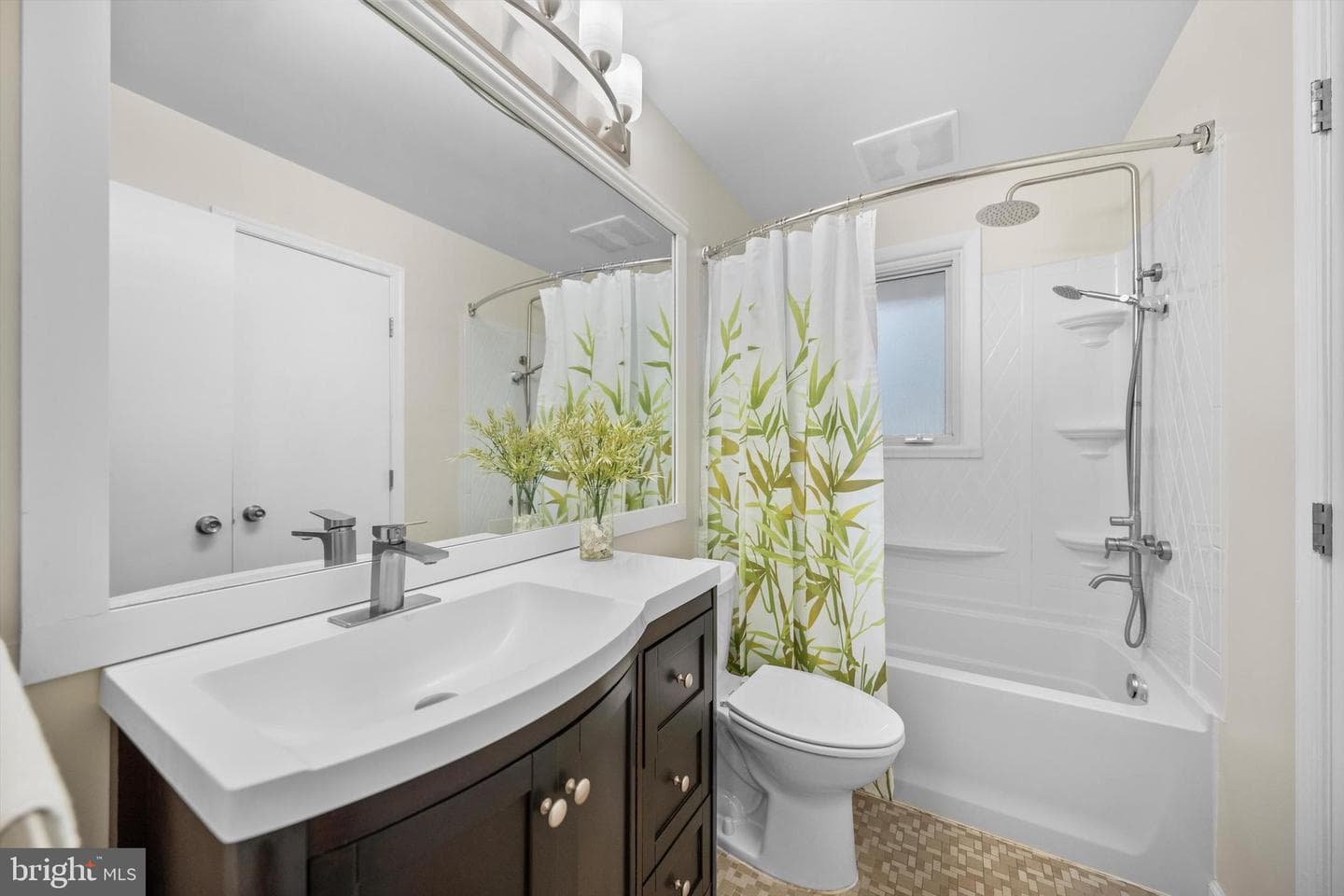 9808 Laurel Street photo 13
