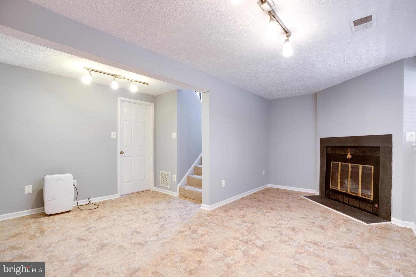 14609 Olde Kent Road photo 18