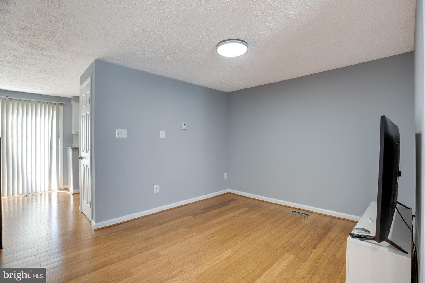 14609 Olde Kent Road photo 5
