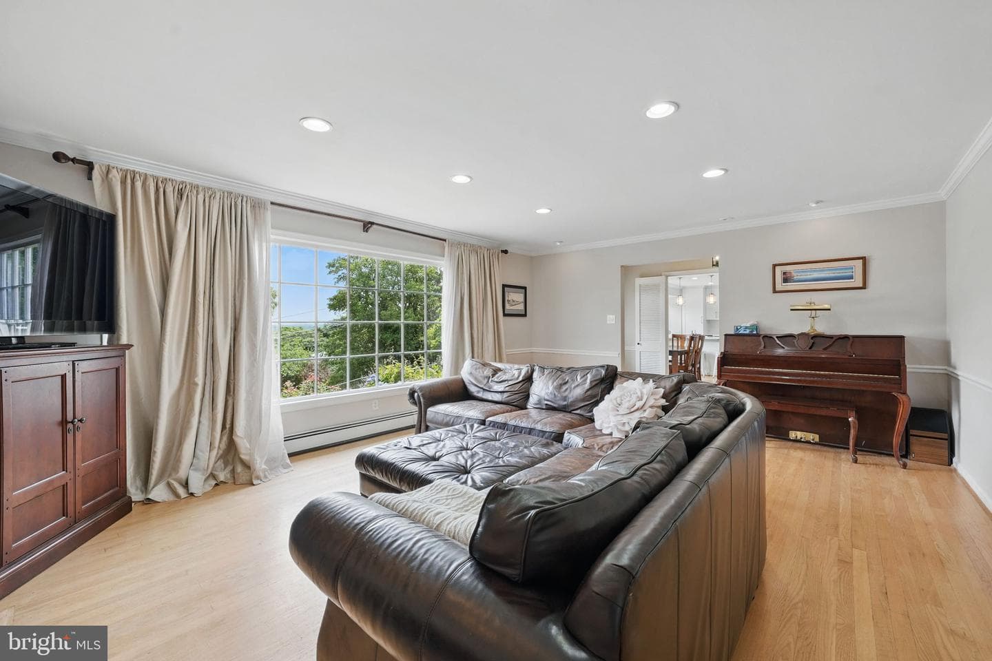 6622 Skyline Court photo 9