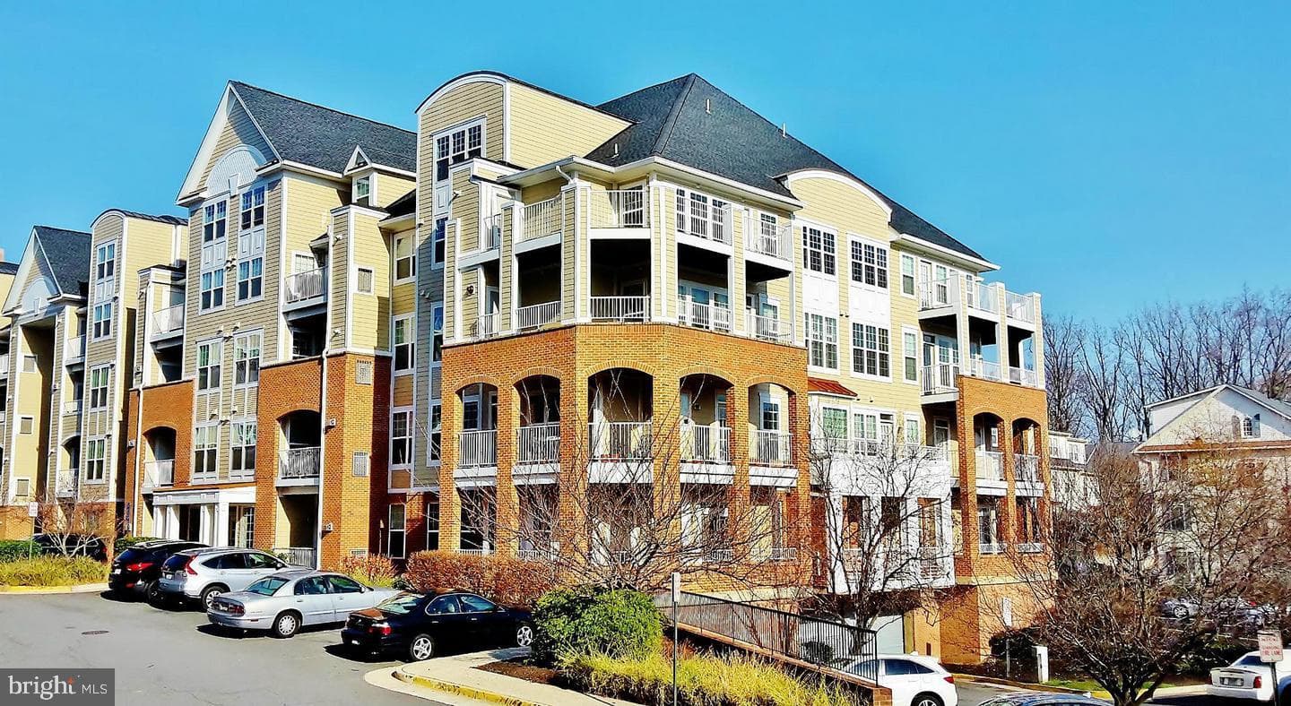 2711 Bellforest Court #404
