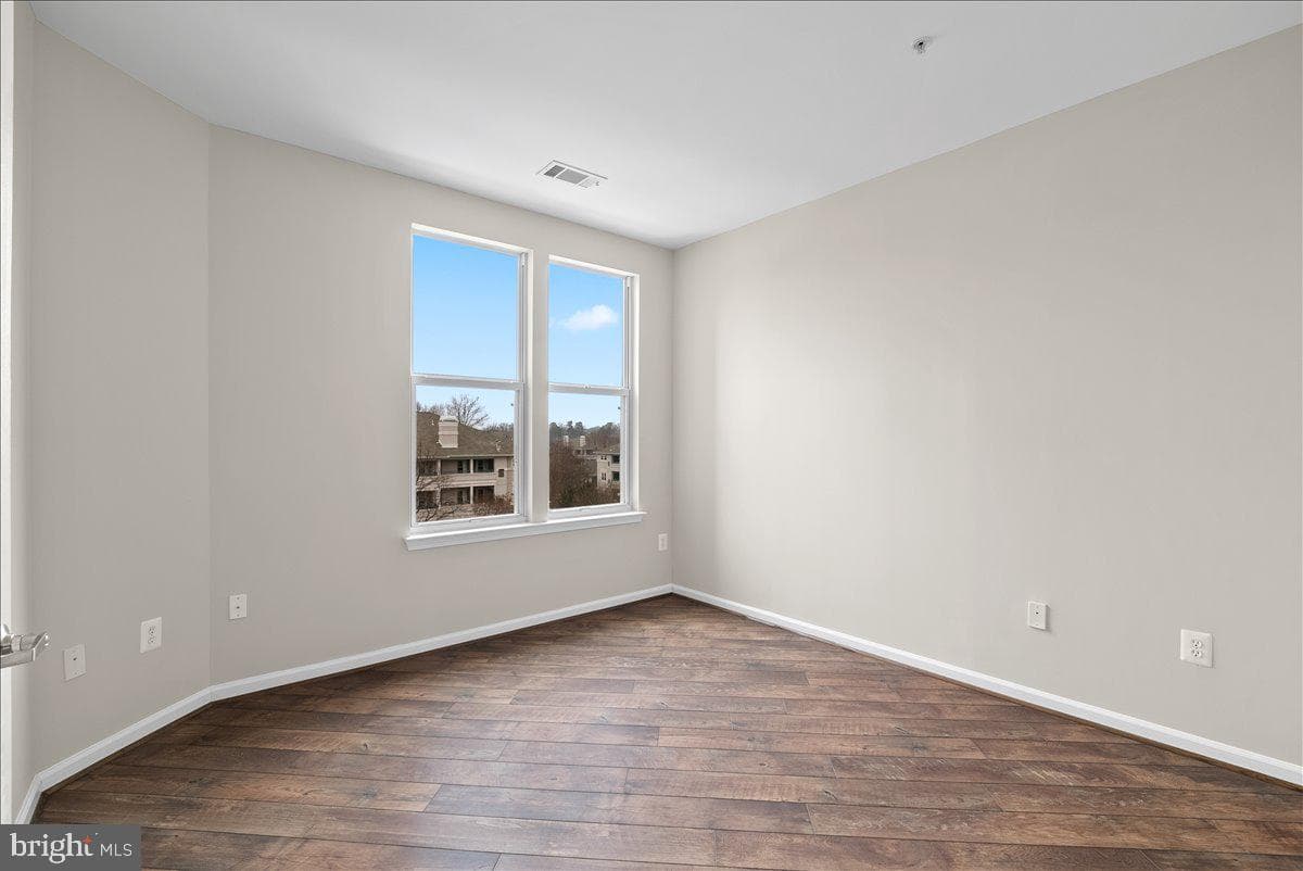 12000 Market Street #374 photo 17