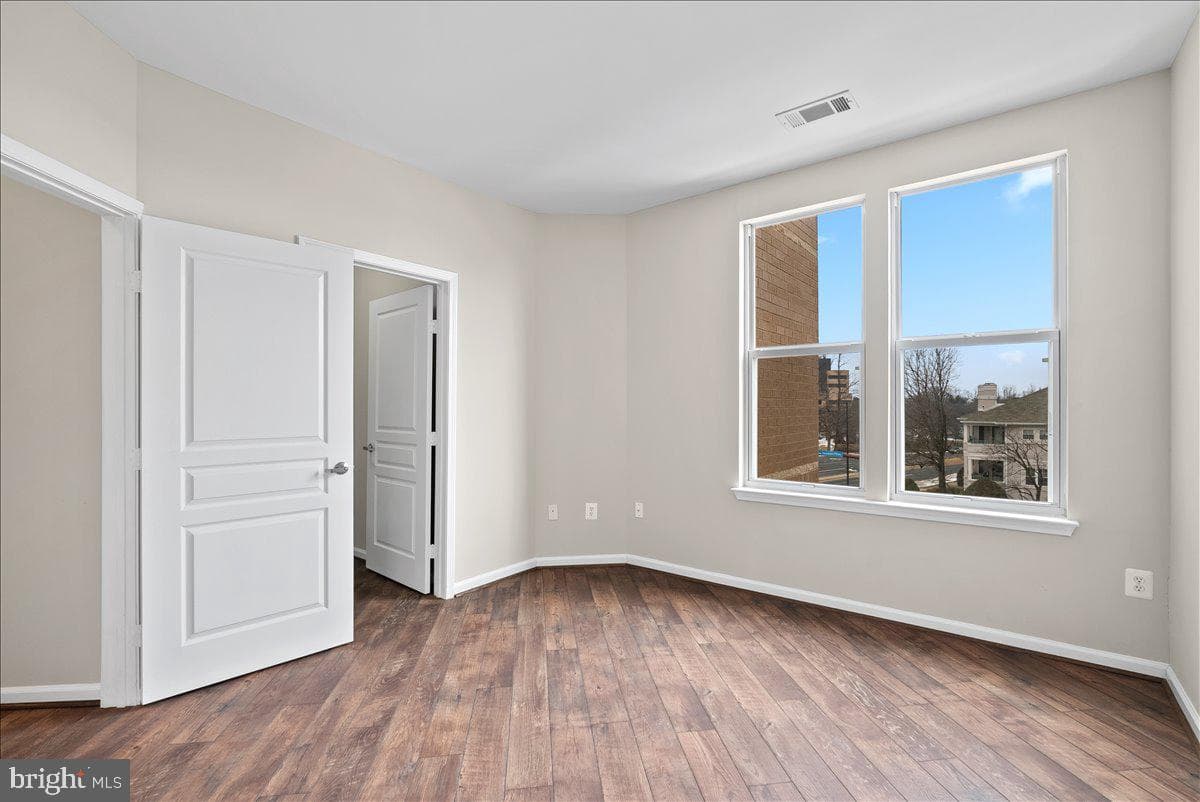12000 Market Street #374 photo 18