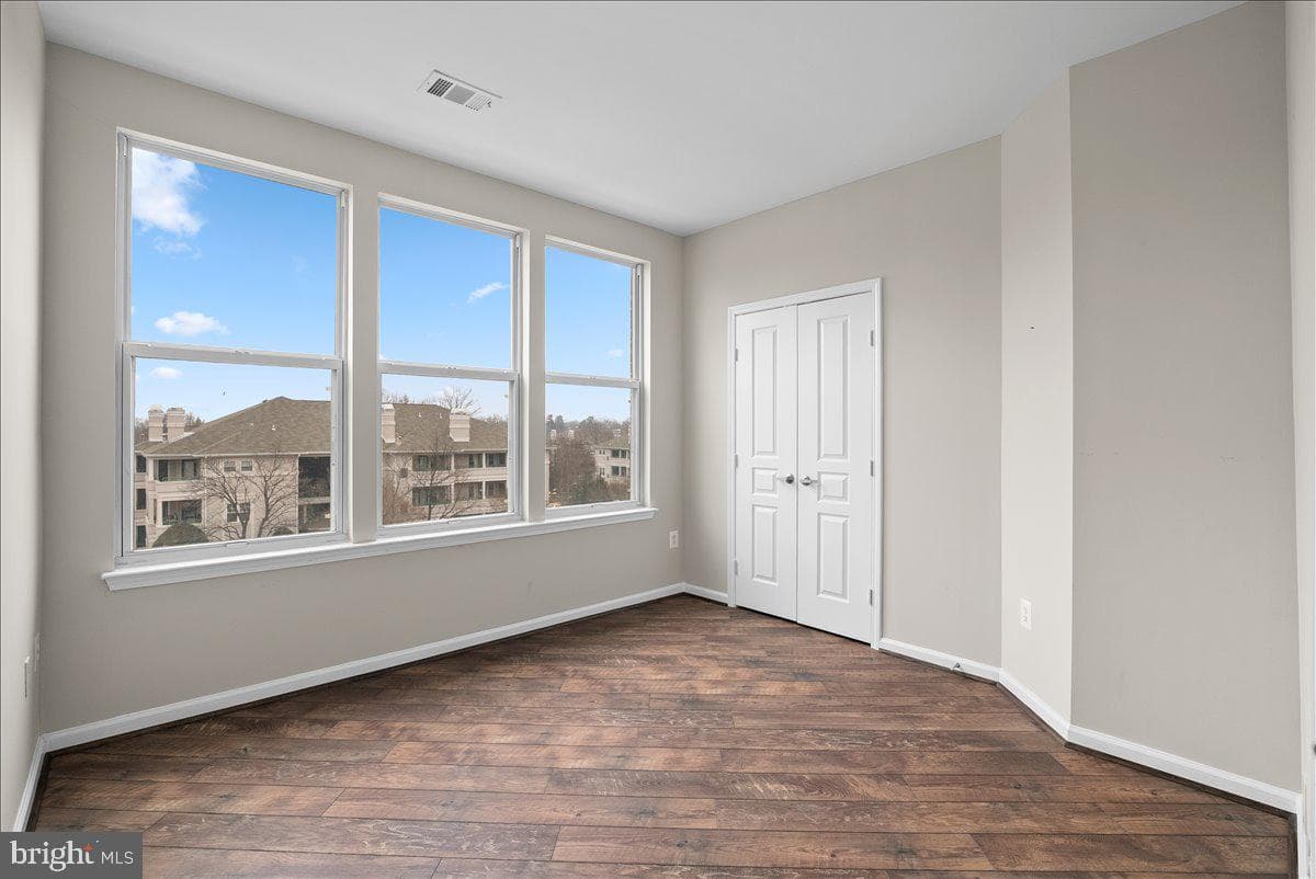 12000 Market Street #374 photo 22