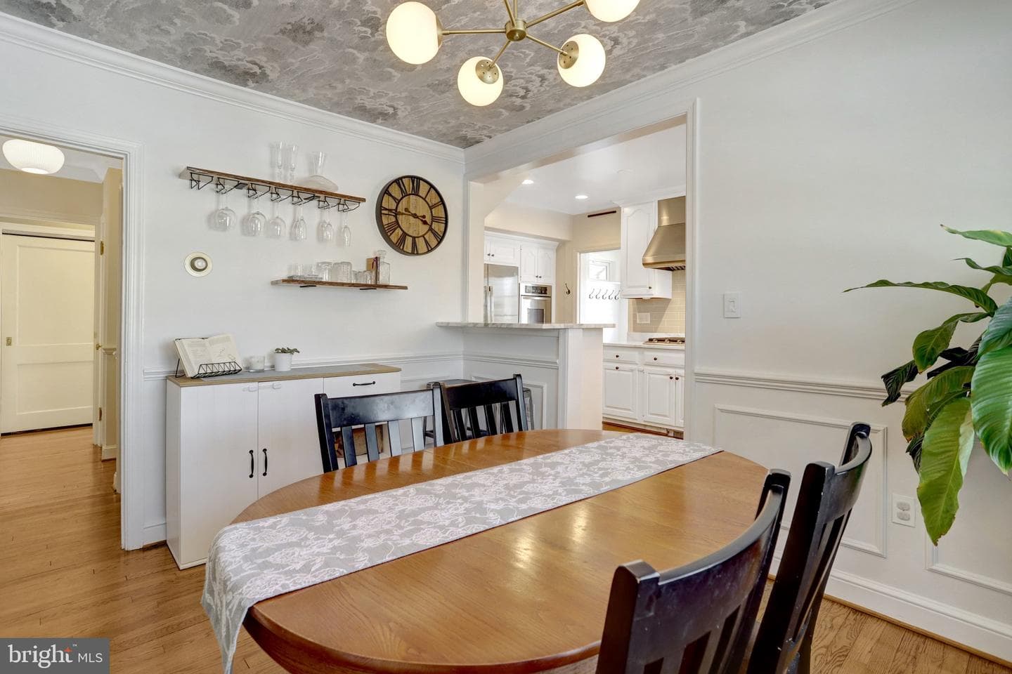 3530 Gordon Street photo 14