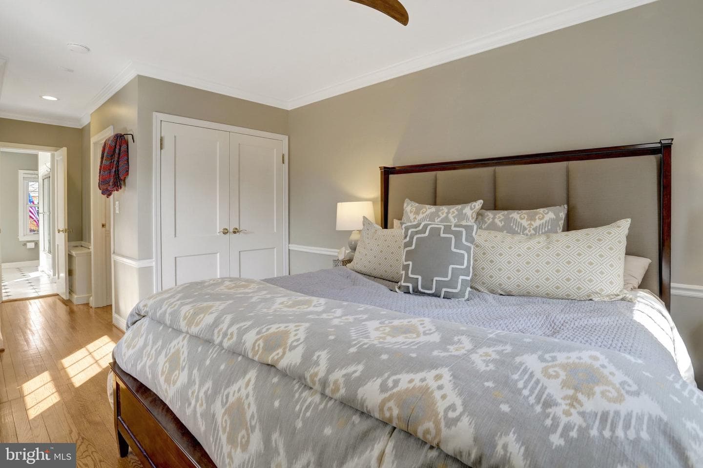 3530 Gordon Street photo 22