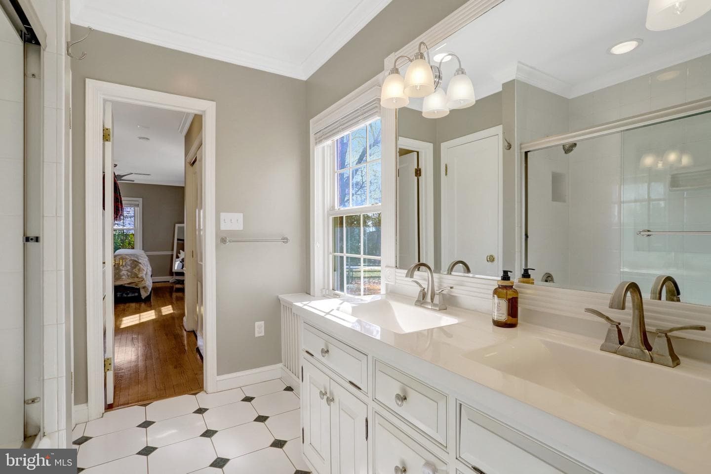 3530 Gordon Street photo 24