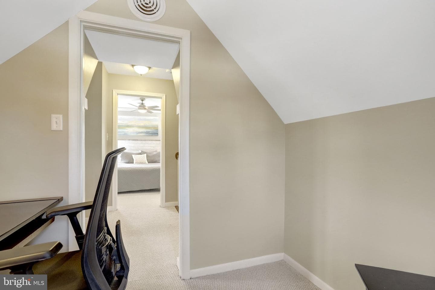 3530 Gordon Street photo 36