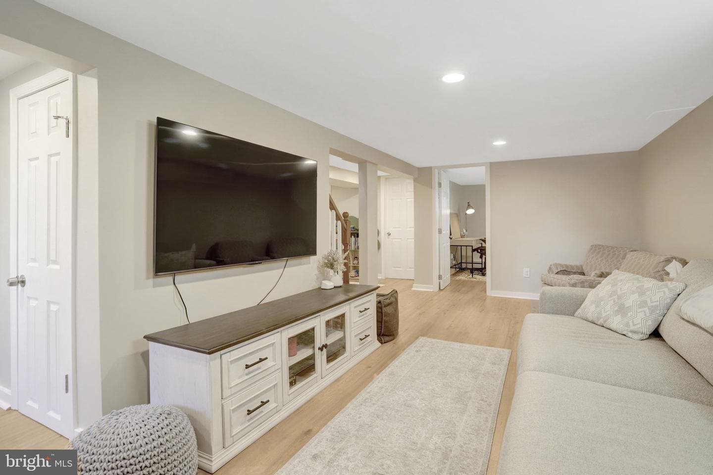 3530 Gordon Street photo 42