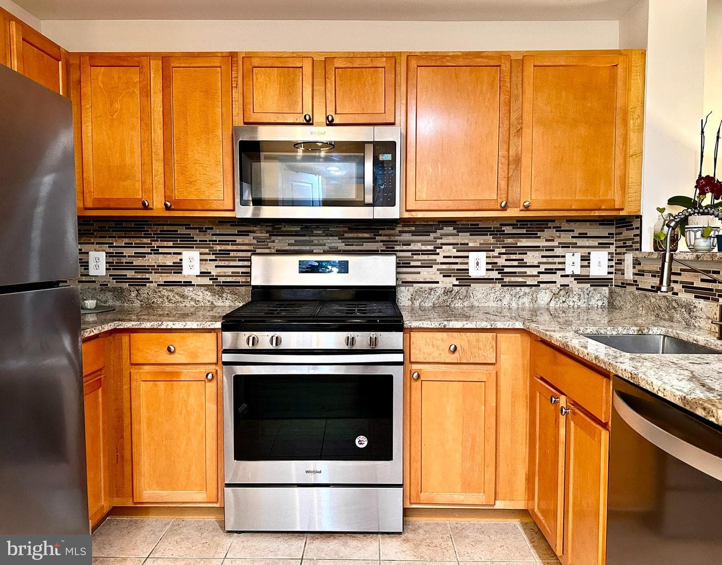 12000 Market Street #472 photo 3