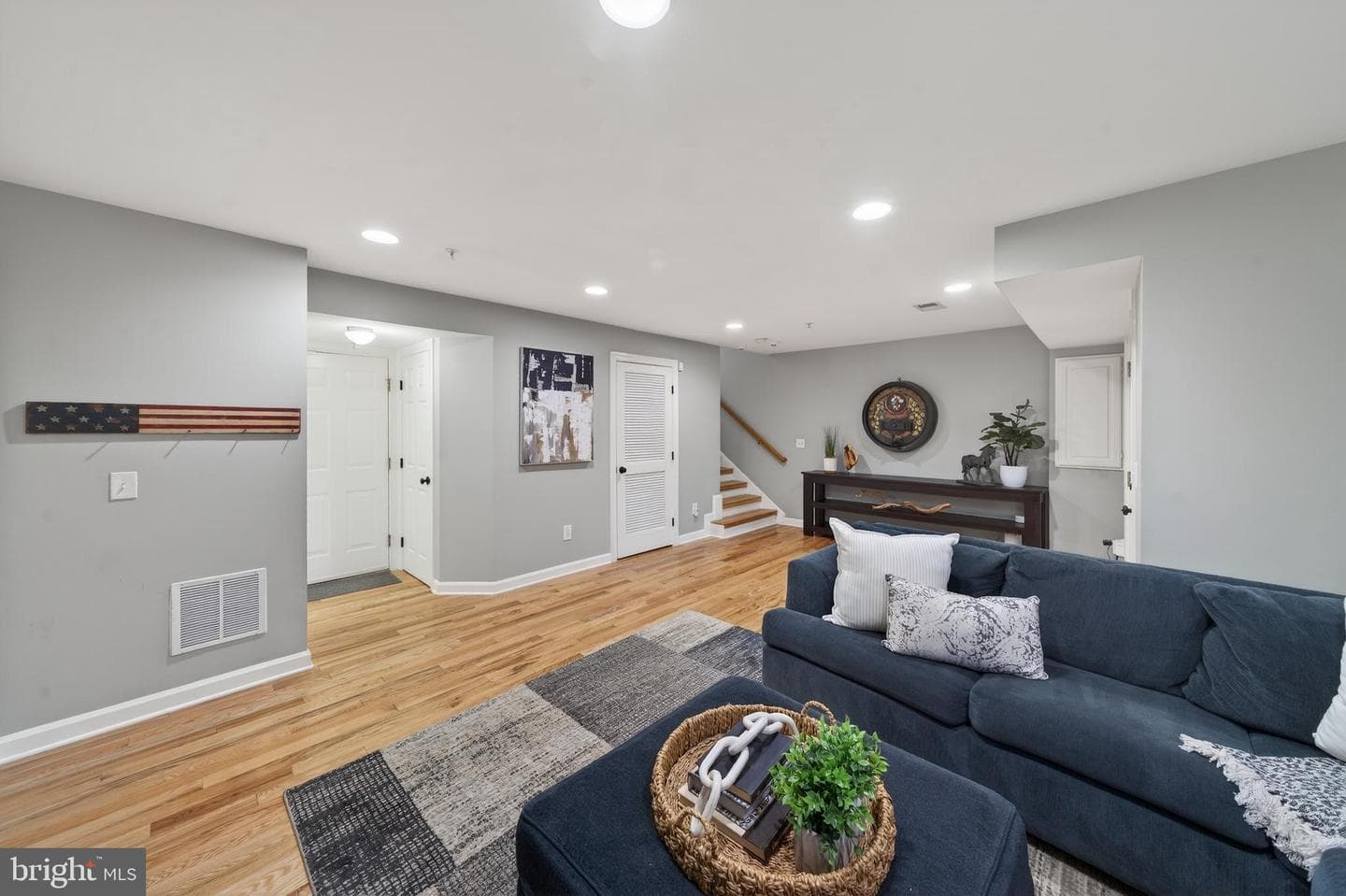 8015 Samuel Wallis Street photo 21