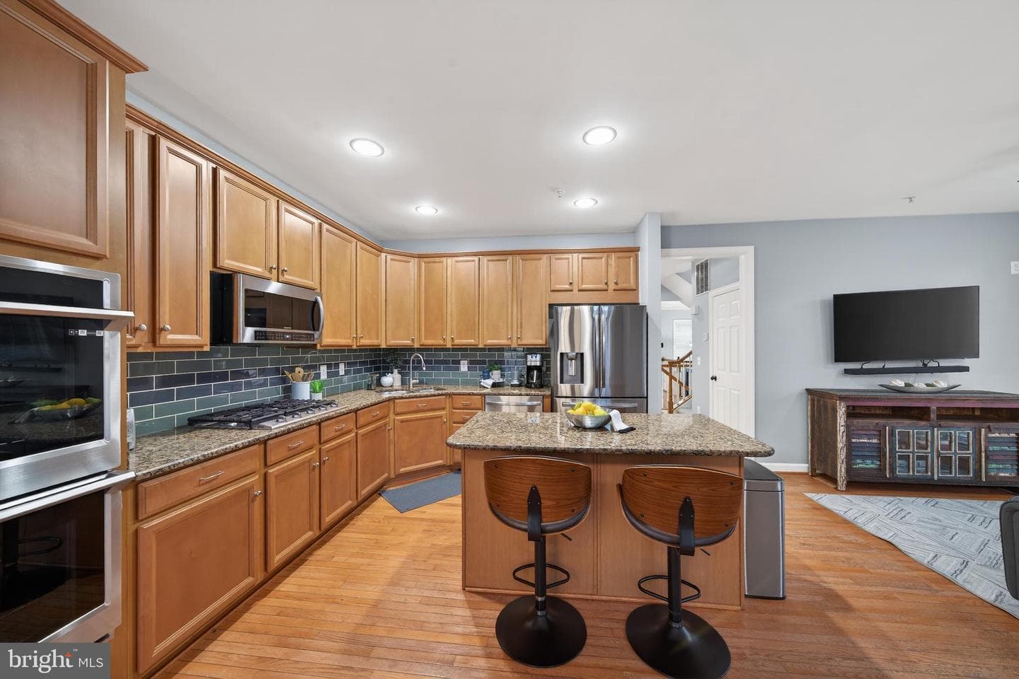 8015 Samuel Wallis Street photo 9