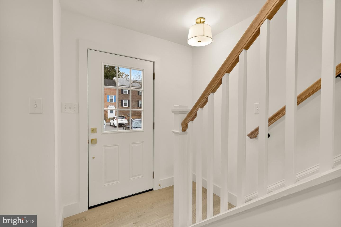 9532 Burdett Road photo 3
