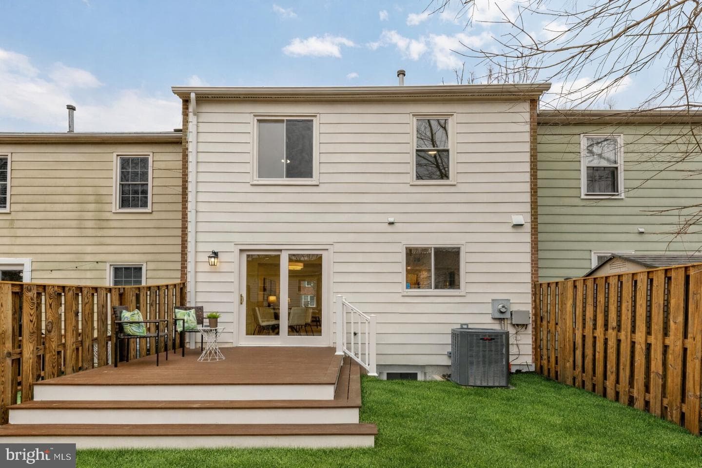 9532 Burdett Road photo 34