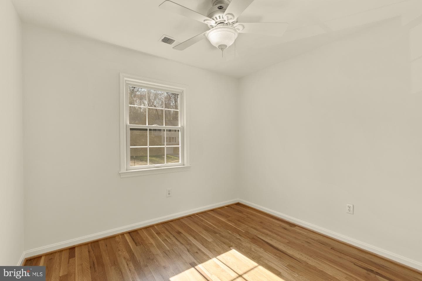 9308 Briarwood Place photo 37