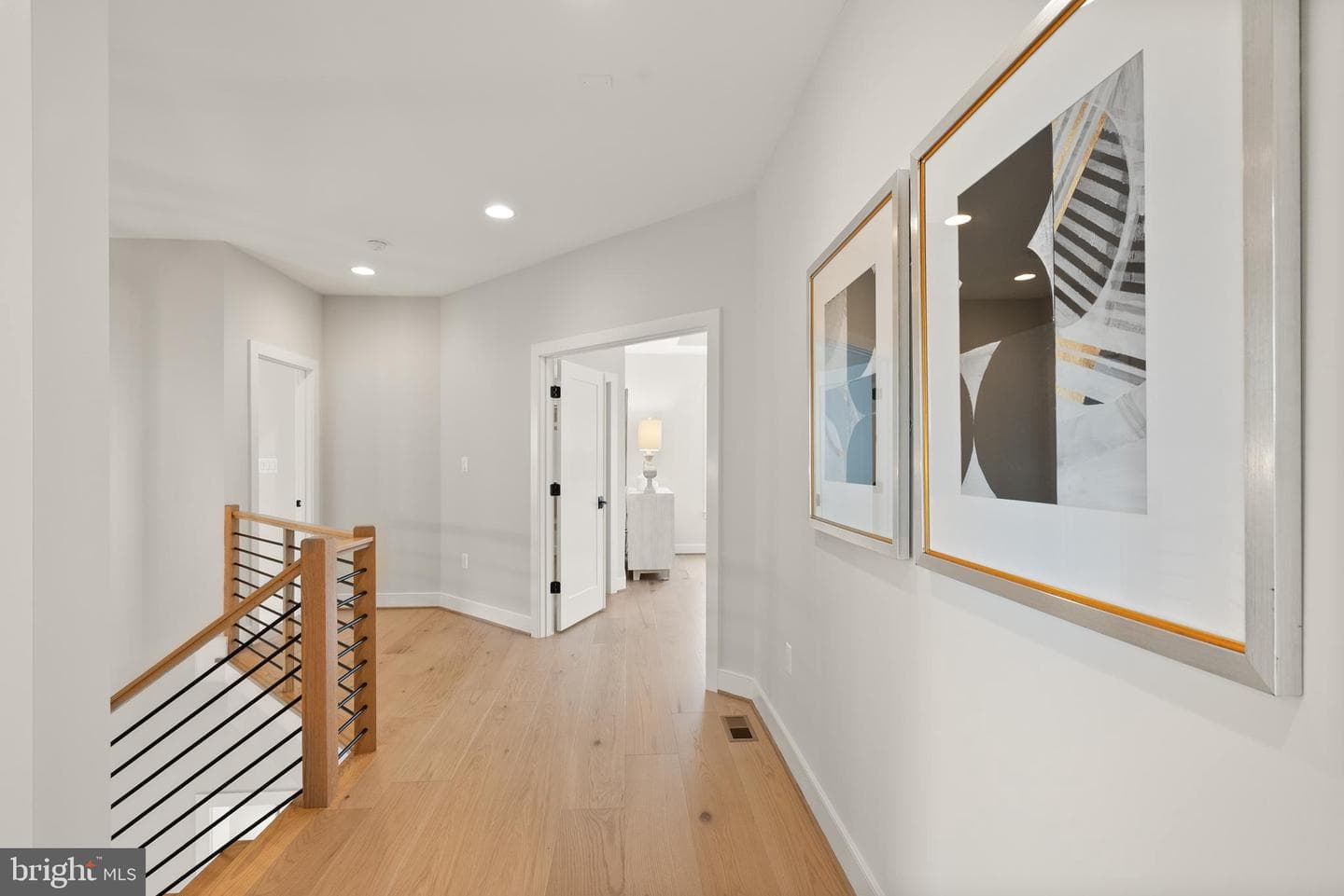 1212 Drake Street SW photo 40