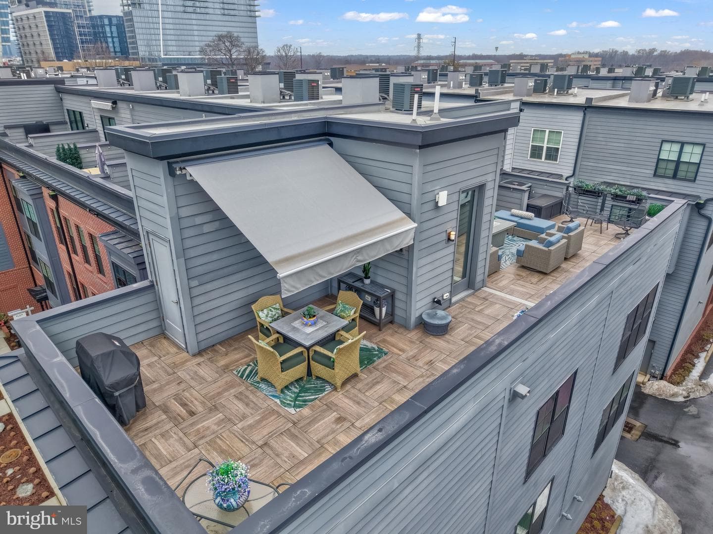 11236 Faraday Park Drive, Reston