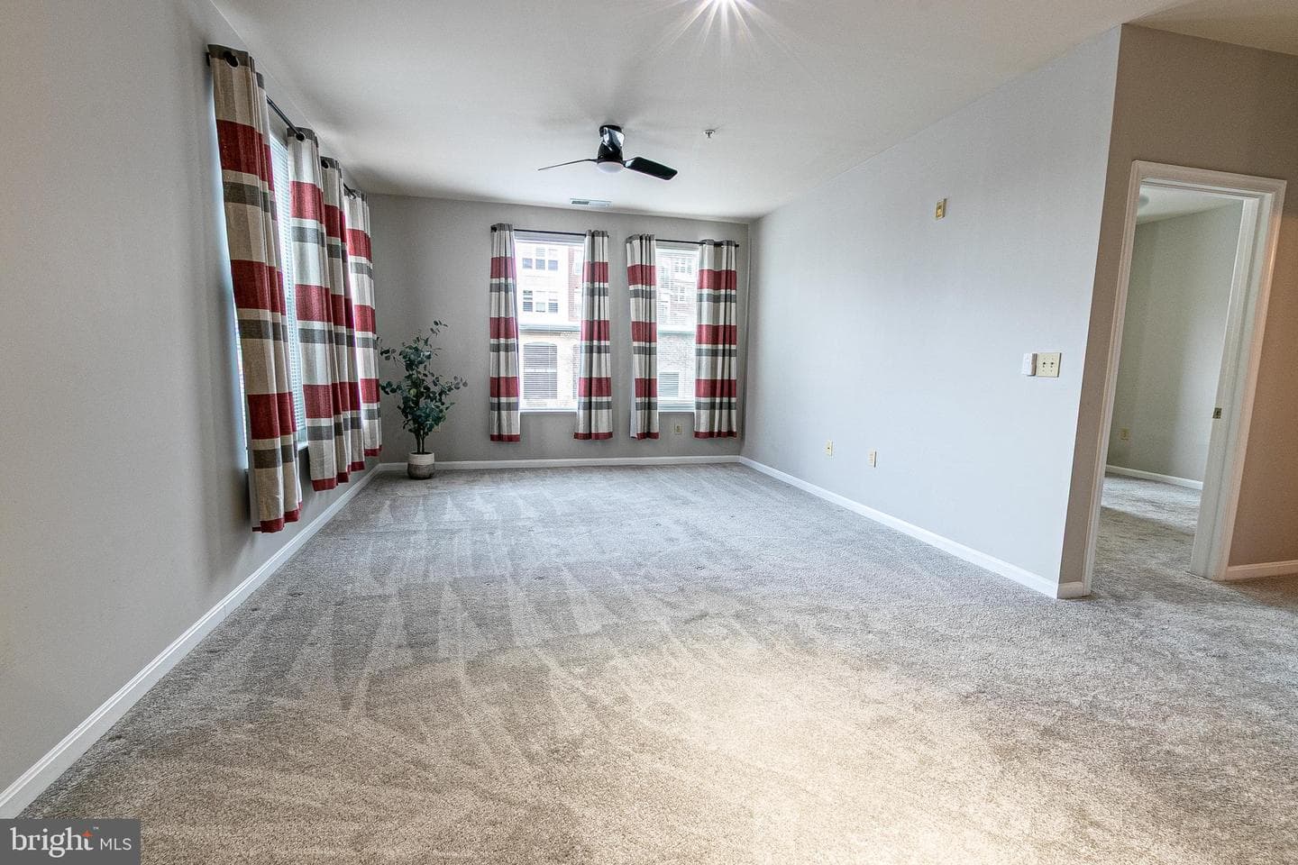 2655 Prosperity Avenue #224 photo 10