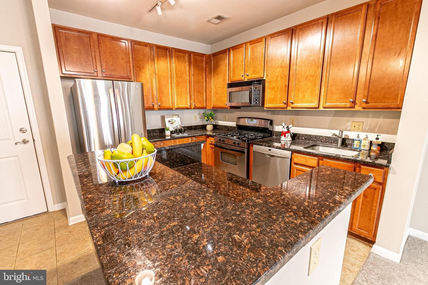 2655 Prosperity Avenue #224 photo 8