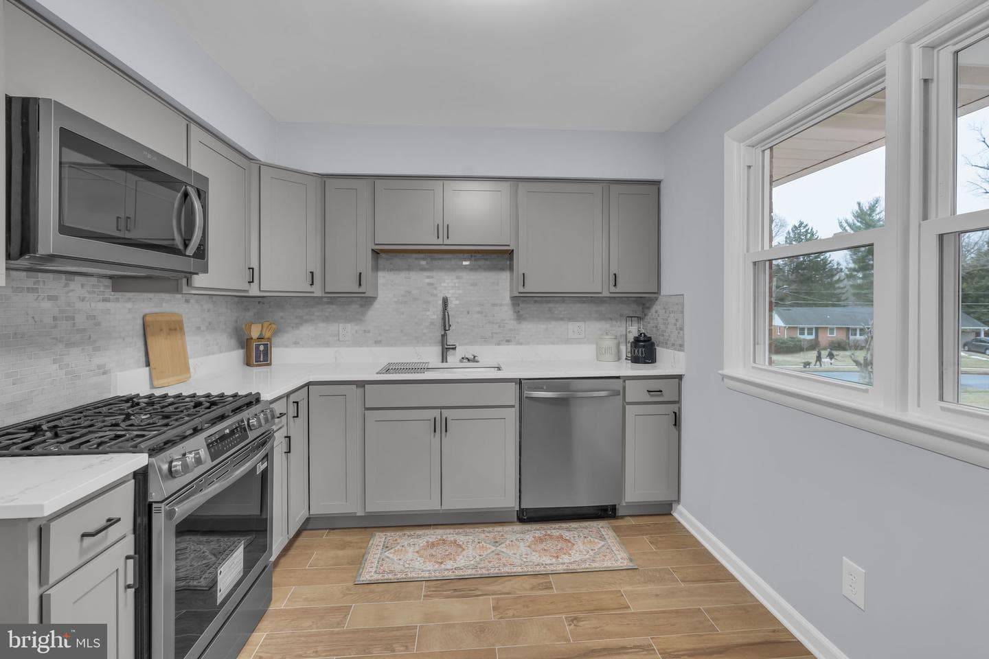 10705 Ames Street photo 12