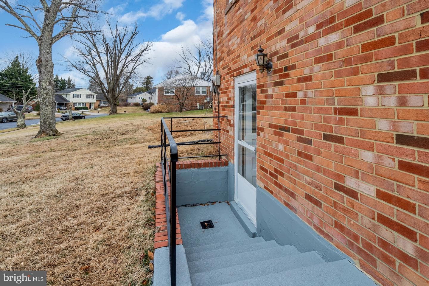 10705 Ames Street photo 38
