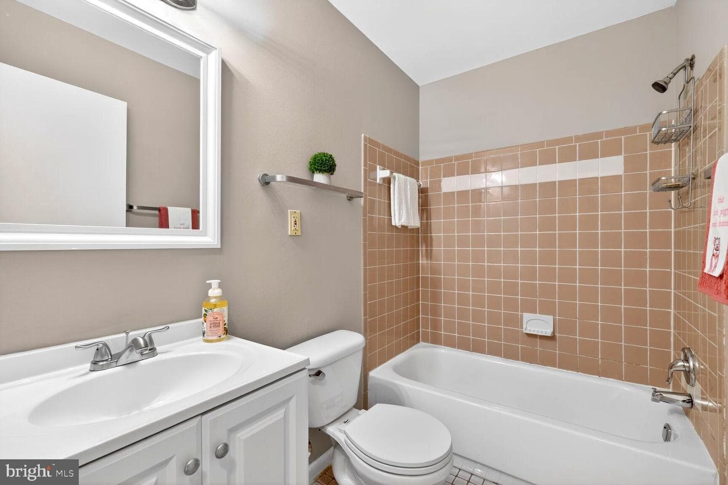7204 Lavender Lane photo 18