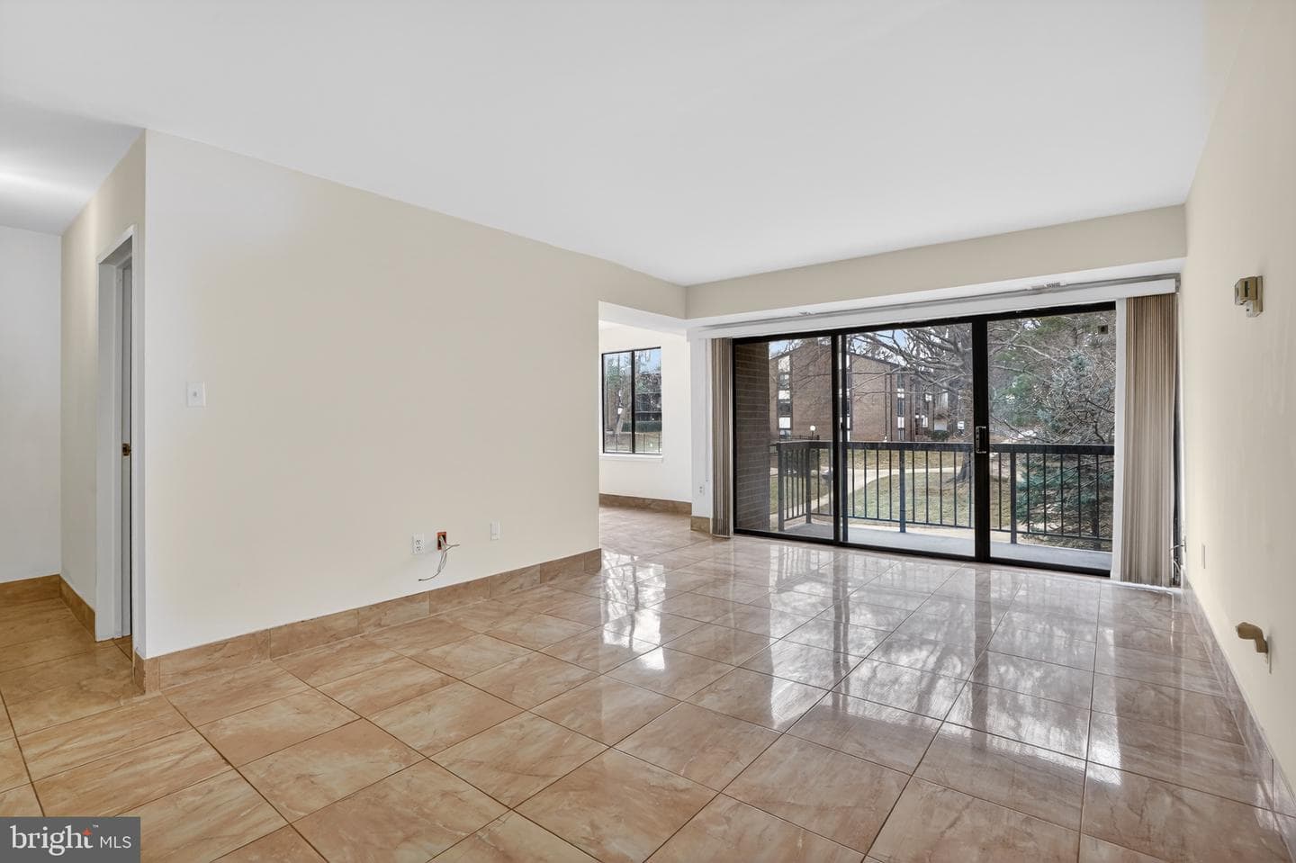 9718 Kingsbridge Drive #103, Fairfax