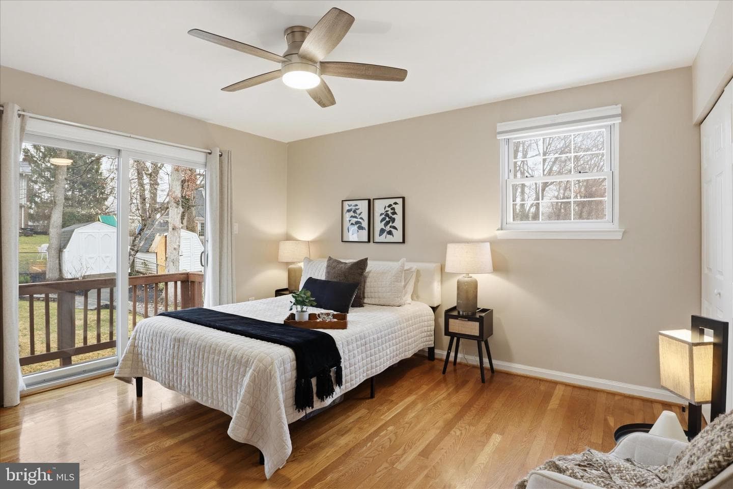 5519 Yorkshire Street photo 24
