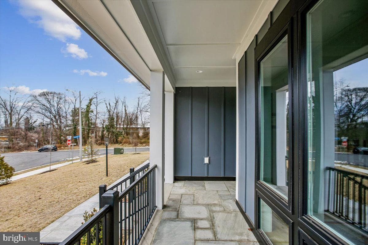4055 Thornton photo 10