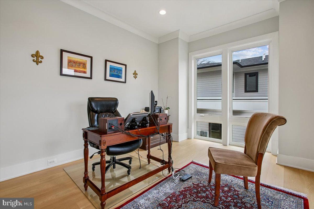4055 Thornton photo 15