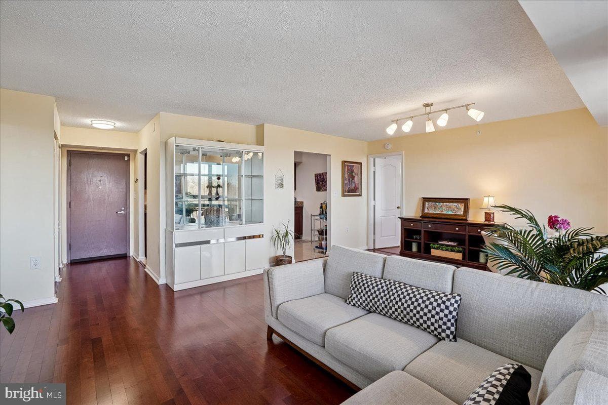 2230 George C Marshall Drive #904 photo 13
