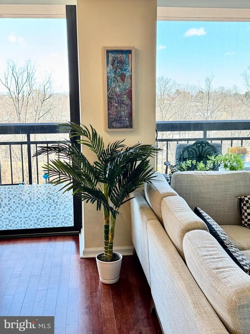 2230 George C Marshall Drive #904 photo 14