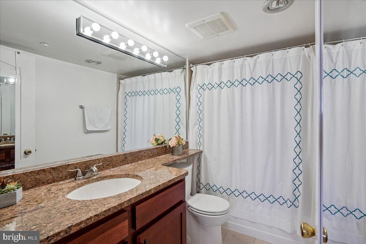 2230 George C Marshall Drive #904 photo 25