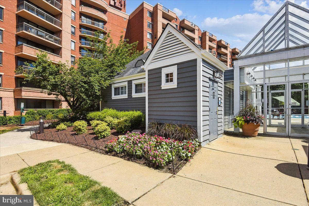2230 George C Marshall Drive #904 photo 52