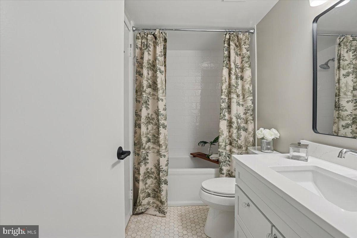 3403 Lakeside View Drive #18-4 photo 27