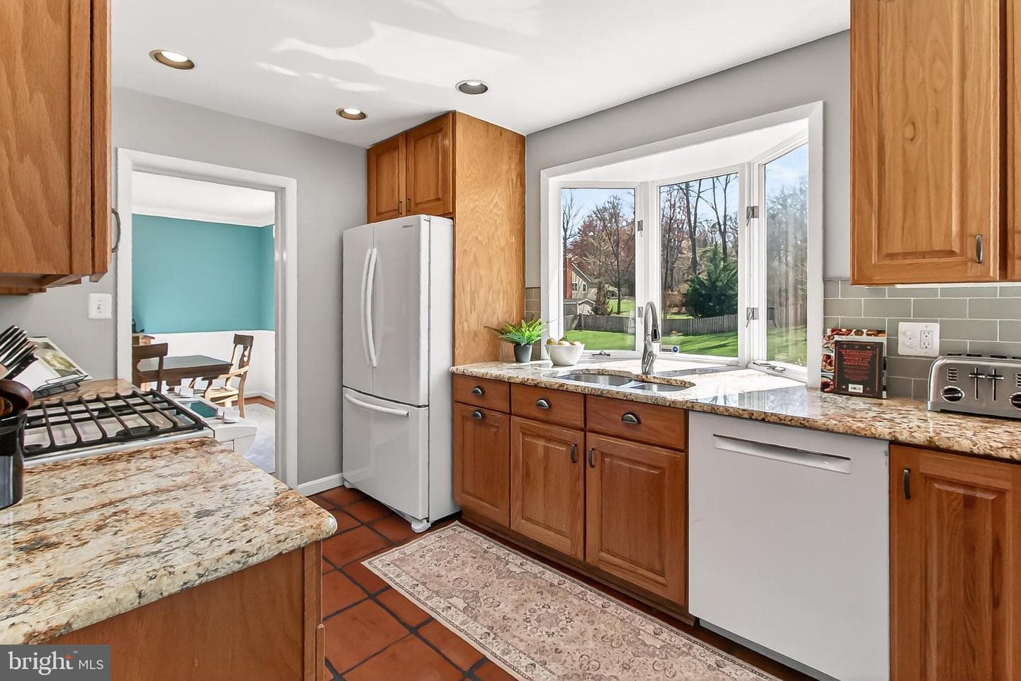 6621 Kerns Road photo 16