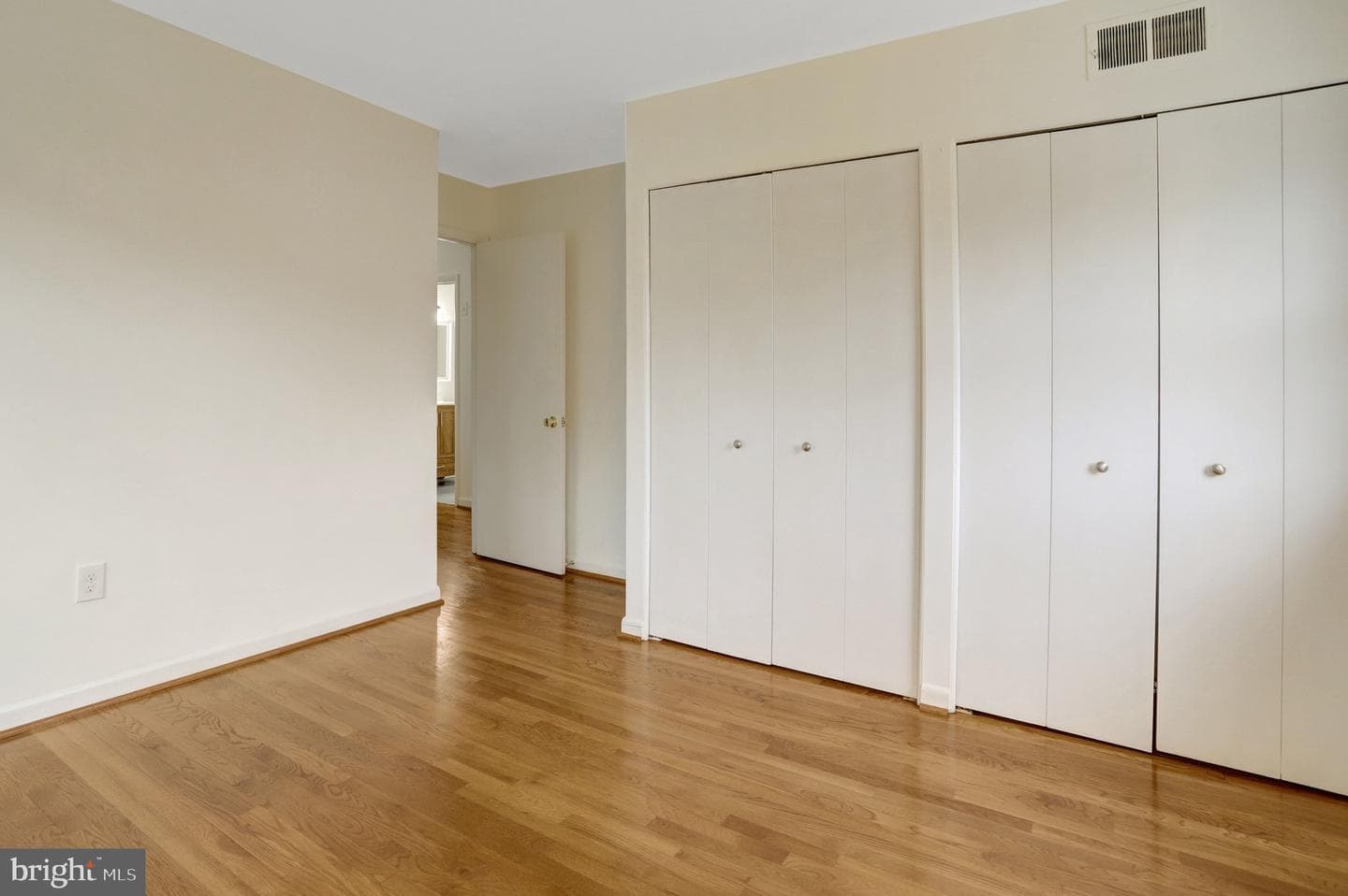 5814 Clermont Drive photo 25