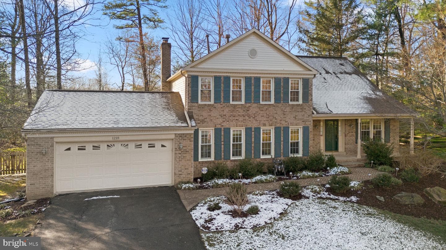 1218 Delta Glen Court photo 4