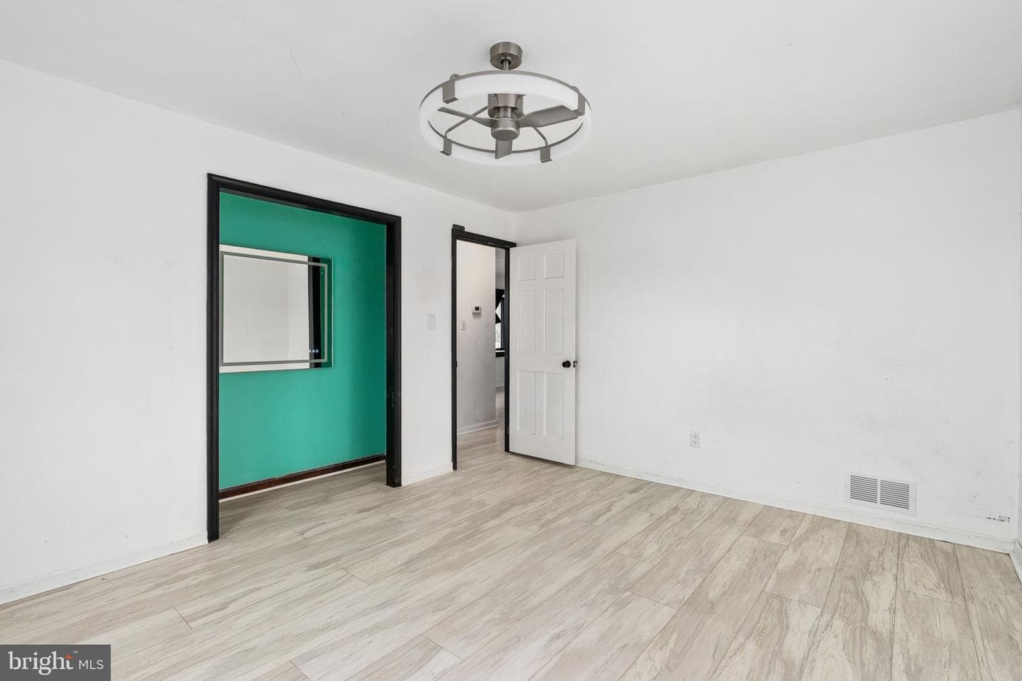 6306 Tracey Court photo 25